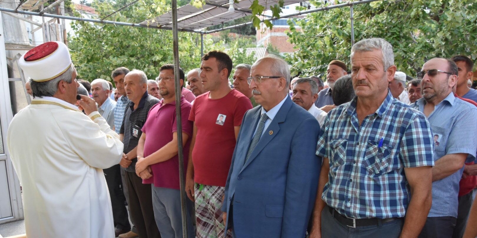 Başkan Albayrak Yılmas Gürel'in Cenaze Törenine Katıldı