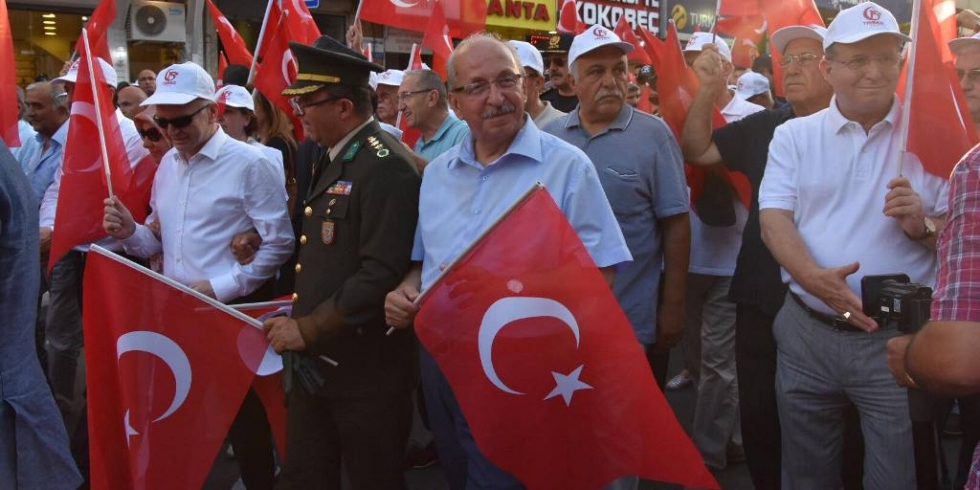Başkan Kadir Albayrak 15 Temmuz Yürüyüşüne Katıldı