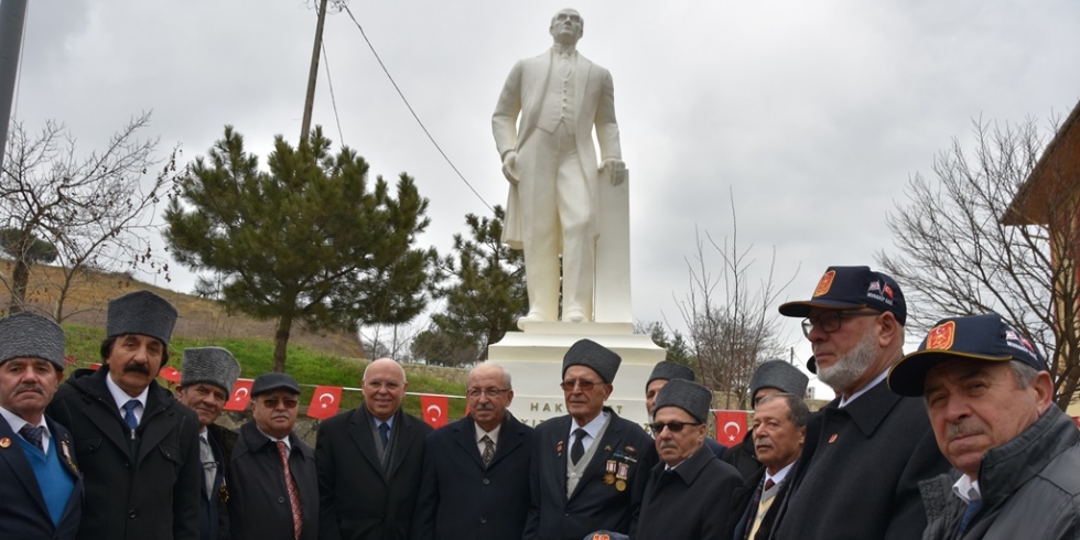 Başkan Kadir Albayrak Atatürk Heykeli Açılış Törenine Katıldı