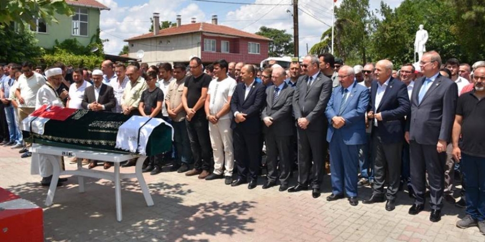 Başkan Albayrak Tren Kazasında Hayatını Kaybeden Özcan Cesur'un Cenaze Törenine Katıldı