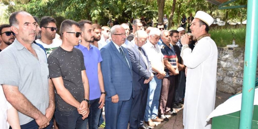 Başkan Albayrak Hasan Basri Yılmaz'ın Cenaze Törenine Katıldı