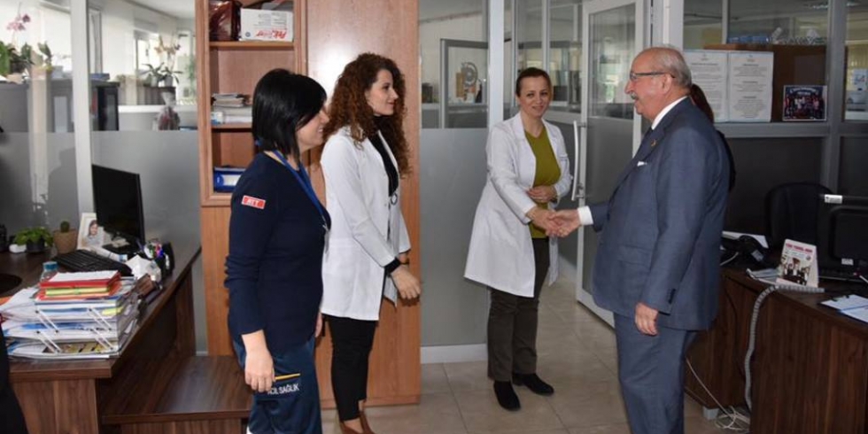 Başkan Albayrak'tan Sağlık Çalışanlarına 14 Mart Tıp Bayramı Ziyareti