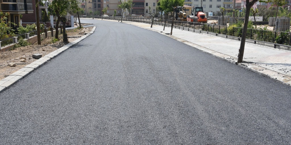 Şarköy İlçemizin, (Oluk deresi Yanı) 301. Sokakta, (BSK) Sıcak Asfalt Yol Yapım Çalışmalarımız Tamamlandı. Halkımıza Hayırlı Olmasını Dileriz.