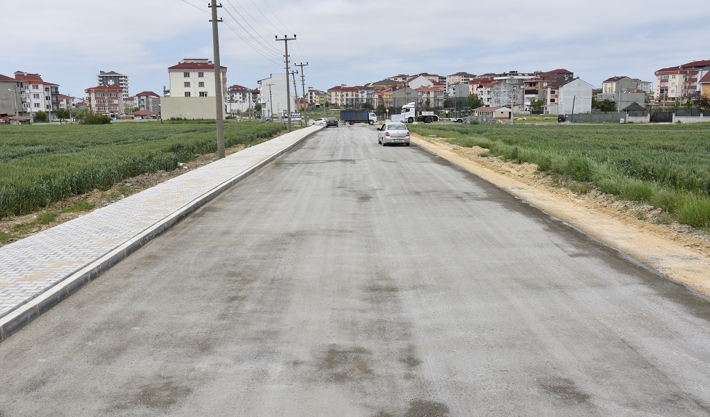 Kapaklı-Pınarça Bağlantısı Beton Yol Çalışmalarının İlk Etabı Tamamlandı