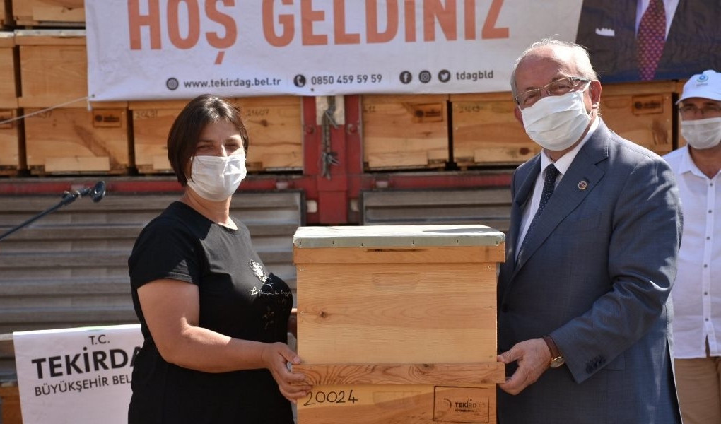 Türkiye'nin En Büyük Arıcılık Projesi Malkara İlçesinde Devam Ediyor