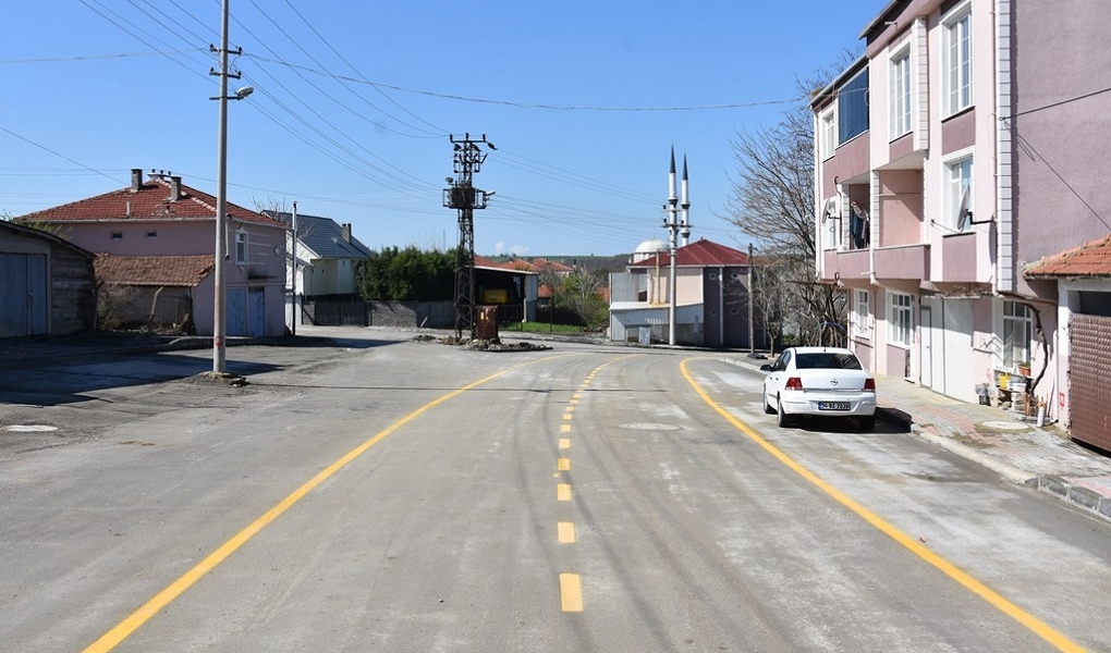Süleymanpaşa İlçesi Karacakılavuz Mahallesi'nde Beton Yol Çalışmaları Tamamlandı