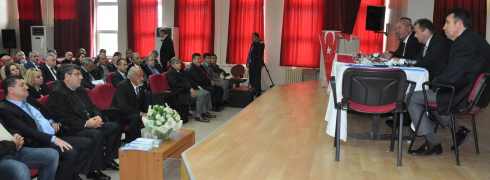 Başkan Albayrak, Marmara Ereğlisi'nde STK Temsilcileri ve Muhtarlarla Bir Araya Geldi