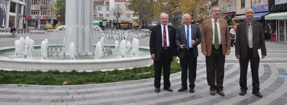 Başkan Albayrak, Lüleburgaz'da Bir Dizi Ziyaret ve İncelemelerde Bulundu