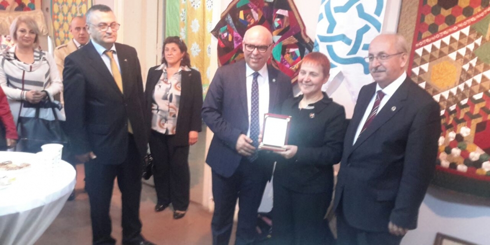 Başkan Albayrak, Süleymanpaşa Belediyesi'nin Düzenlediği El Sanatları Sergisine Katıldı