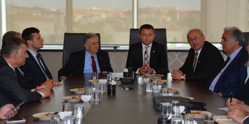 Başkan Albayrak, Çerkezköy Ticaret ve Sanayi Odasını Ziyaret Etti
