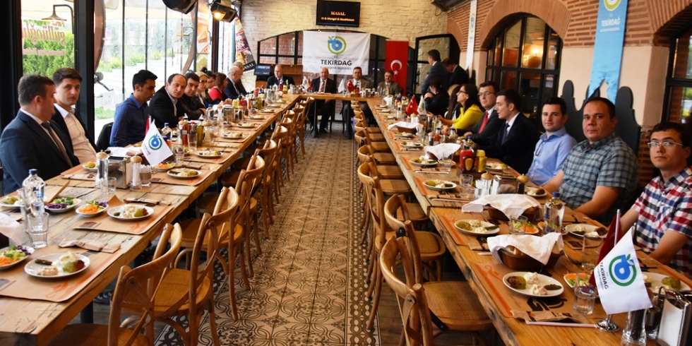 Tekirdağ Büyükşehir Belediyesi Veteriner Hekimleri Yemekte Buluşturdu