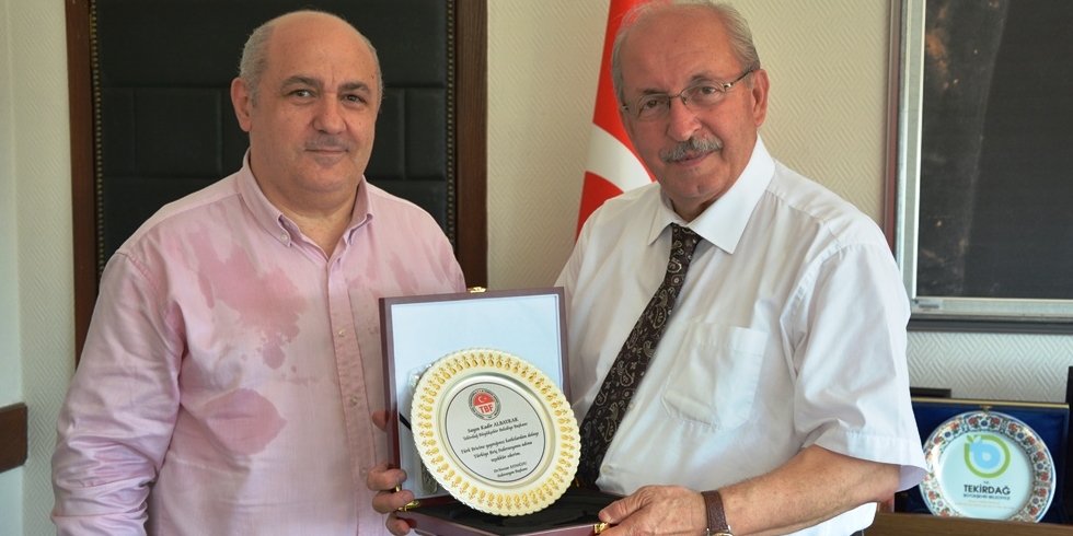 Briç Federasyonu Başkanı Dr. Nevzat Aydoğdu'dan Büyükşehir Belediyesine Ziyaret