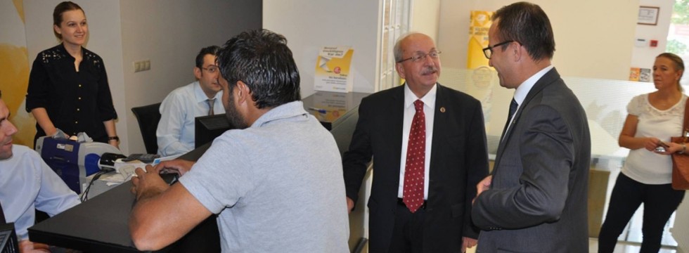 Başkan Albayrak'tan Vakıfbank Çerkezköy Şubesine Nezaket Ziyareti