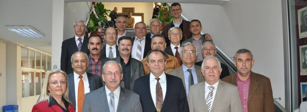 Eski Başkan Dalgıç ve Belediye Meclis Üyelerinden Kadir Albayrak'a Kutlama Ziyareti 