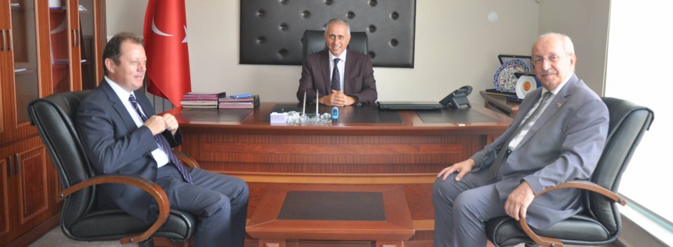 Başkan Albayrak, Genel Sekreter Yardımcısı Prof. Dr. Tamer Dodurka'yı Ziyaret Etti ve Yeni Hizmet Binasında İncelemelerde Bulundu