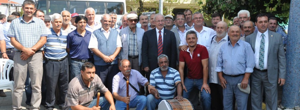 Başkan Albayrak, Muratlı'nın Kırkkepenekli Mahallesi'nde Büyük Bir İlgiyle Karşılandı